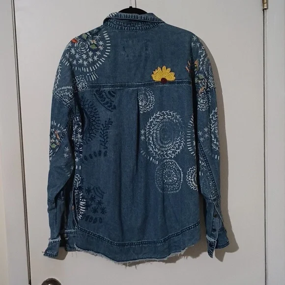 Free People We The Free Marrakesh Embroidered Denim Top Medium - Picture 5 of 12